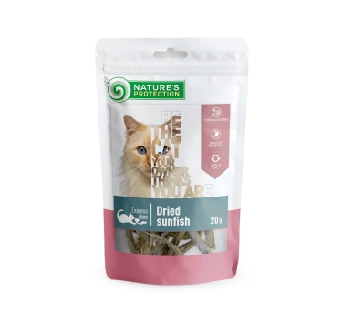 Ласощі для котів, сушені сонячні окуні, Nature's Protection snack for cats dried sunfish, 20г